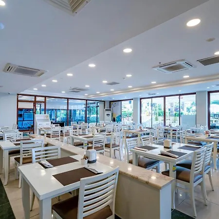 Miarosa Incekum אלאניה